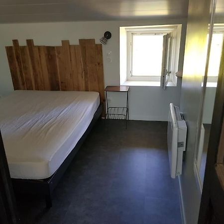 Petite Maison Type Loft En Plein Bourg D'アンバザック エクステリア 写真